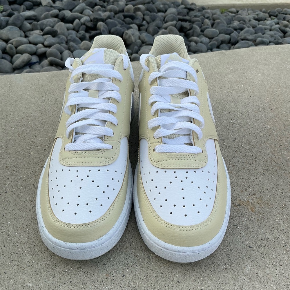 Nike Low-Top Sneakers in White and Cream